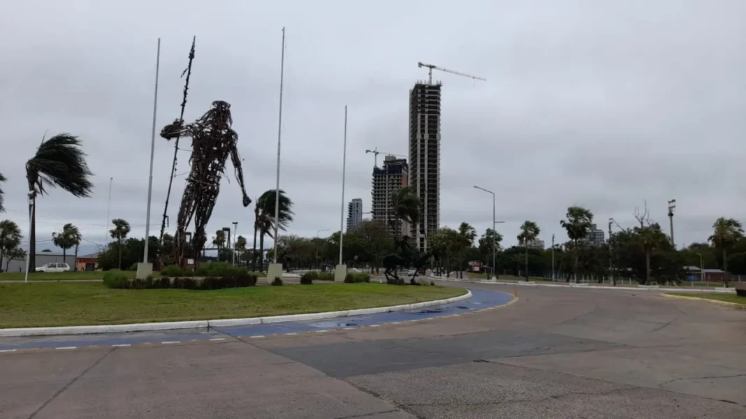 luego-del-reclamo-mediatico-la-municipalidad-reparara-el-monumento-a-andresito