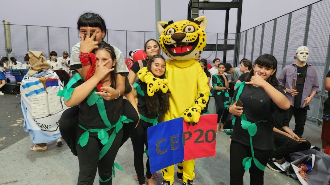 posadas-|-con-la-participacion-estelar-de-bm,-miles-de-estudiantes-misioneros-disfrutaron-de-una-nueva-edicion-del-festival-“por-los-jovenes-todo”