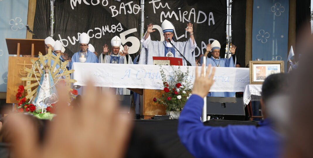 peregrinacion-a-lujan:-ante-miles-de-fieles,-el-arzobispo-de-buenos-aires-califico-de-“mediocres”-a-los-que-“se-pusieron-a-buscar-culpables”-ante-la-pobreza