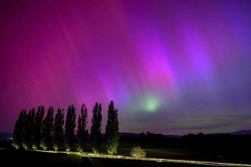 las-auroras-boreales-visten-el-cielo-de-los-pedroches-en-un-espectaculo-unico