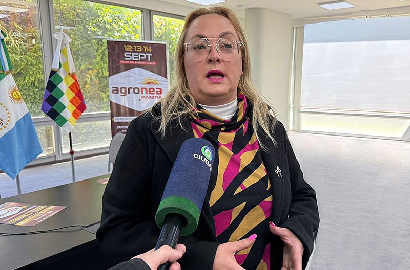 2161385-glenda-seifert-candidata-a-diputadade-llael-compromiso-de-los-chaquenos-esta-firme-en68dd0e6672150