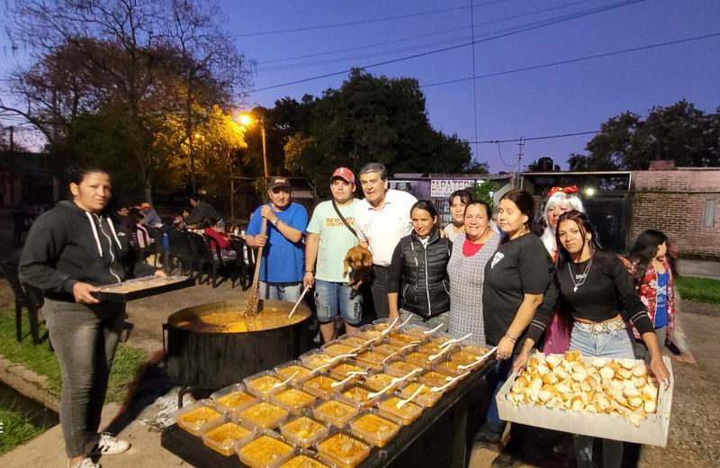 2196626-ciudad-limpia-lanzo-el-club-del-guiso-solidario-para-asistir-a-comedores