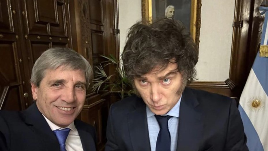 2291682-milei-y-caputo-se-reuniran-este-viernes-con-el-banquero-mas-influyente-del-mundo