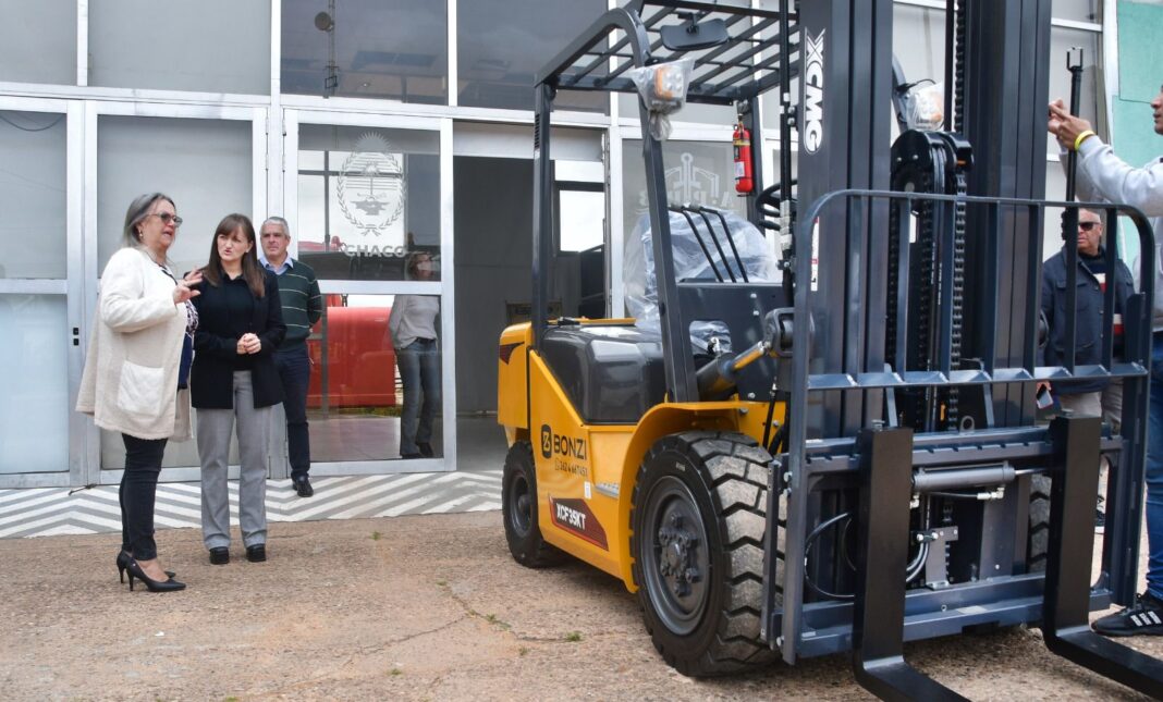 2322719-el-puerto-de-barranqueras-incorporo-nuevo-equipamiento-para-fortalecer-el-servicio-al6903c704d8df6