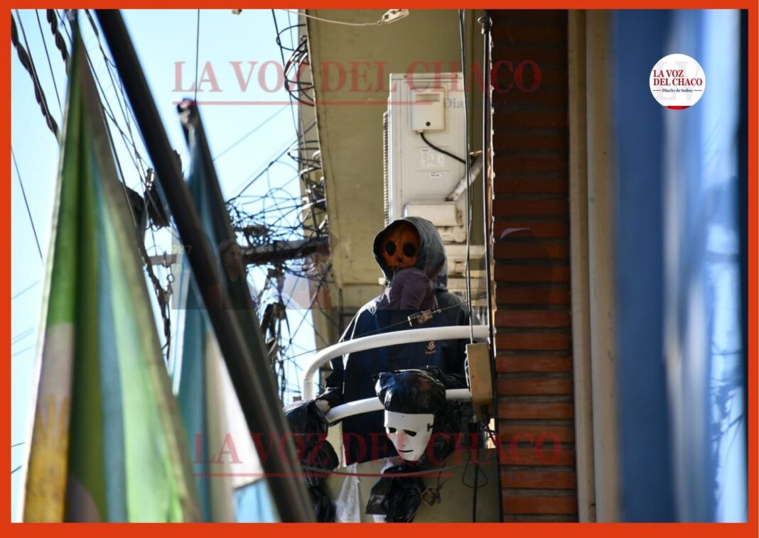 2327087-es-halloween-en-el-otro-lado-del-mundo-y-en-resistencia-nos-encontramos-con-esto